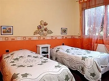 فندق Logis L'abricotine