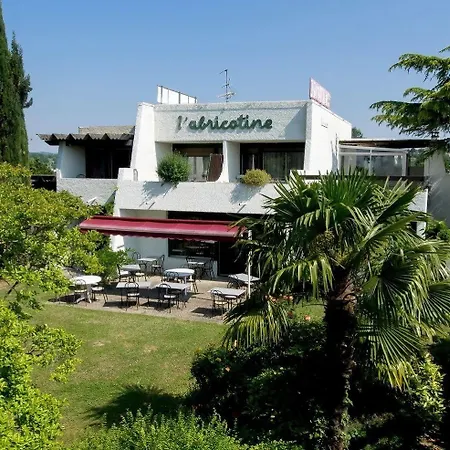 Logis L'abricotine Hotell 2*