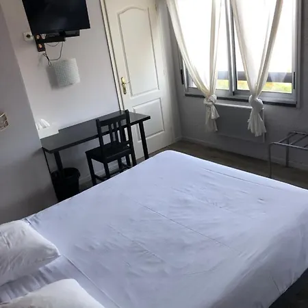 Hotel Logis L'abricotine