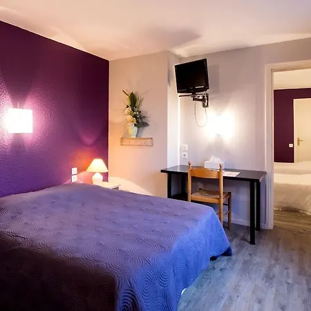 Hotel Logis L'abricotine 2*