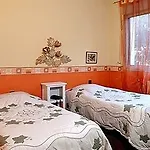 Szálloda Logis L'abricotine